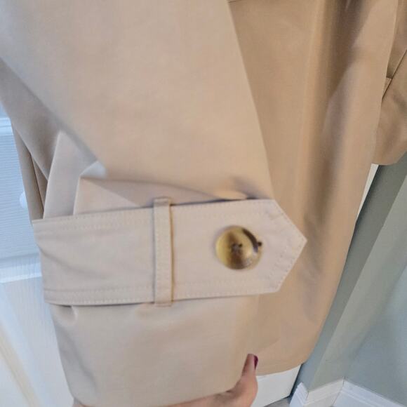 BCBGeneration Double Breasted Trench Coat Old Money Capsule Size XL Classic - Picture 8 of 16